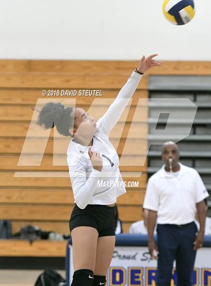 Thumbnail 2 in Antelope @ Inderkum photogallery.