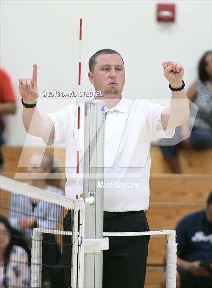 Thumbnail 1 in Antelope @ Inderkum photogallery.
