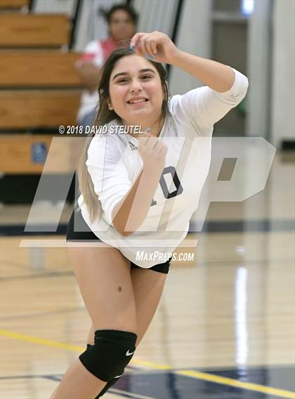 Thumbnail 2 in Antelope @ Inderkum photogallery.