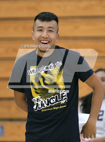 Thumbnail 1 in Antelope @ Inderkum photogallery.