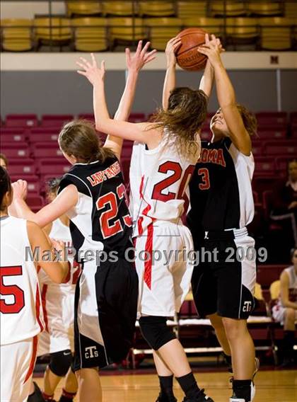 Thumbnail 3 in Wellington vs Texoma Christian (Fantasy of Lights Tournament) photogallery.