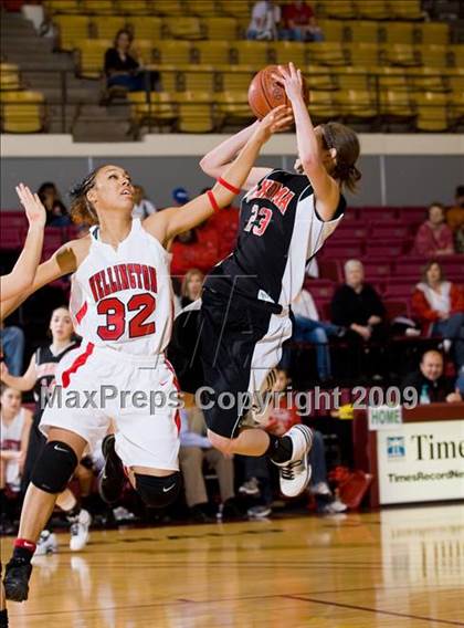 Thumbnail 3 in Wellington vs Texoma Christian (Fantasy of Lights Tournament) photogallery.