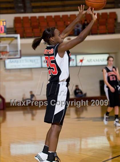 Thumbnail 3 in Wellington vs Texoma Christian (Fantasy of Lights Tournament) photogallery.