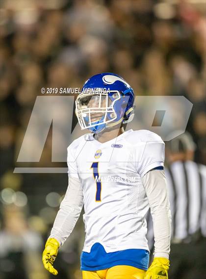 Thumbnail 3 in Omaha North @ Lincoln Southeast photogallery.