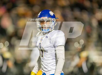 Thumbnail 2 in Omaha North @ Lincoln Southeast photogallery.