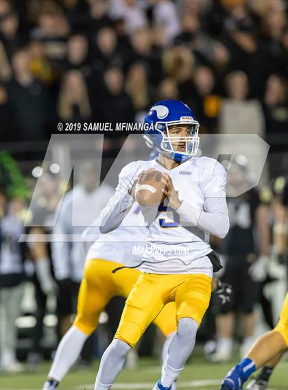 Thumbnail 2 in Omaha North @ Lincoln Southeast photogallery.