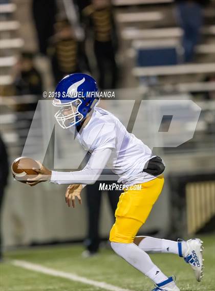 Thumbnail 1 in Omaha North @ Lincoln Southeast photogallery.