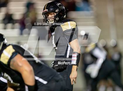 Thumbnail 3 in Omaha North @ Lincoln Southeast photogallery.