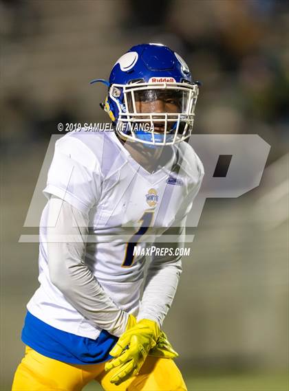 Thumbnail 3 in Omaha North @ Lincoln Southeast photogallery.