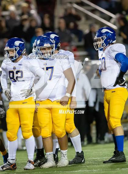 Thumbnail 3 in Omaha North @ Lincoln Southeast photogallery.