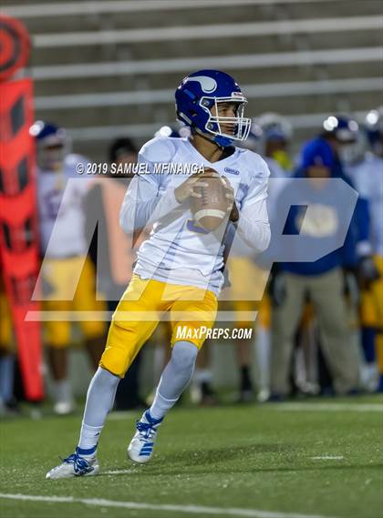 Thumbnail 1 in Omaha North @ Lincoln Southeast photogallery.