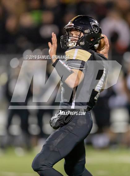 Thumbnail 2 in Omaha North @ Lincoln Southeast photogallery.