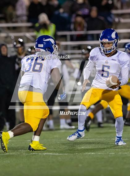 Thumbnail 2 in Omaha North @ Lincoln Southeast photogallery.