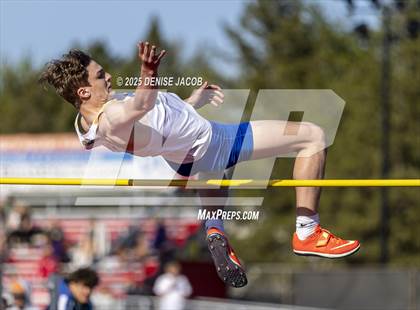 Thumbnail 3 in Myrhum Invitational (High Jump/Pole Vault) photogallery.