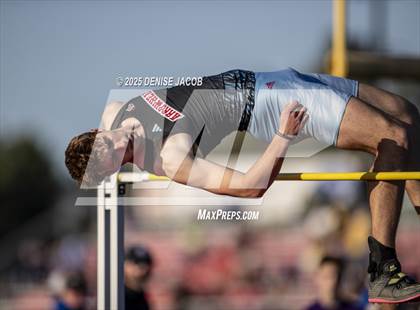 Thumbnail 3 in Myrhum Invitational (High Jump/Pole Vault) photogallery.