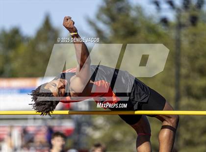Thumbnail 3 in Myrhum Invitational (High Jump/Pole Vault) photogallery.