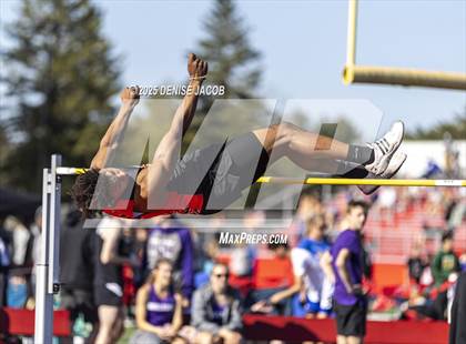 Thumbnail 3 in Myrhum Invitational (High Jump/Pole Vault) photogallery.