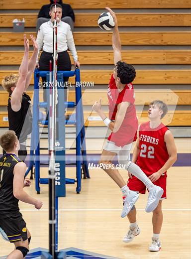 Guerin Catholic vs Fishers (IHSAA Sectional 8 Round 1)