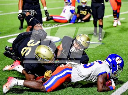 Thumbnail 3 in East St. Louis @ St. John Bosco photogallery.