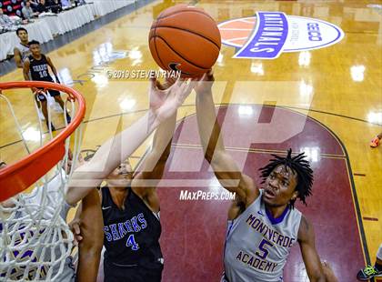 Thumbnail 2 in University vs. Montverde Academy (GEICO National Tournament Quarterfinal) photogallery.