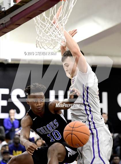 Thumbnail 2 in University vs. Montverde Academy (GEICO National Tournament Quarterfinal) photogallery.