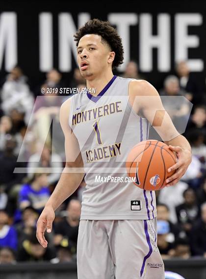Thumbnail 1 in University vs. Montverde Academy (GEICO National Tournament Quarterfinal) photogallery.