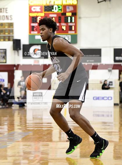 Thumbnail 1 in University vs. Montverde Academy (GEICO National Tournament Quarterfinal) photogallery.
