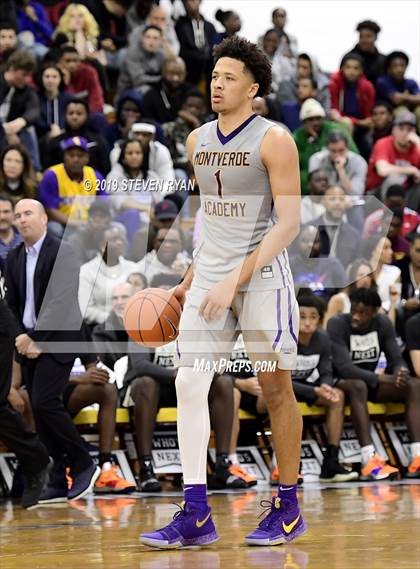 Thumbnail 2 in University vs. Montverde Academy (GEICO National Tournament Quarterfinal) photogallery.