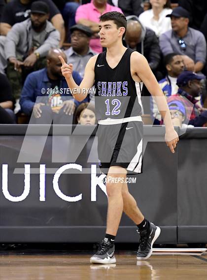 Thumbnail 3 in University vs. Montverde Academy (GEICO National Tournament Quarterfinal) photogallery.