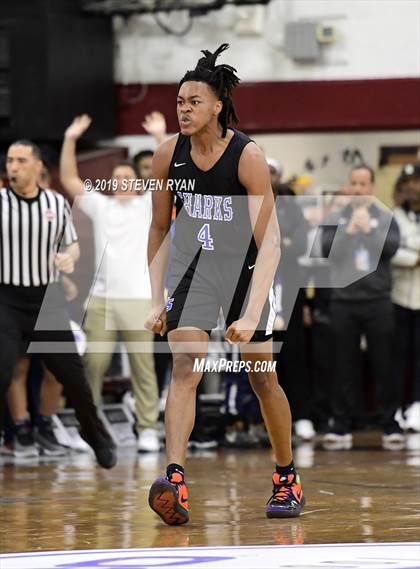 Thumbnail 2 in University vs. Montverde Academy (GEICO National Tournament Quarterfinal) photogallery.