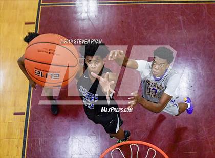 Thumbnail 3 in University vs. Montverde Academy (GEICO National Tournament Quarterfinal) photogallery.
