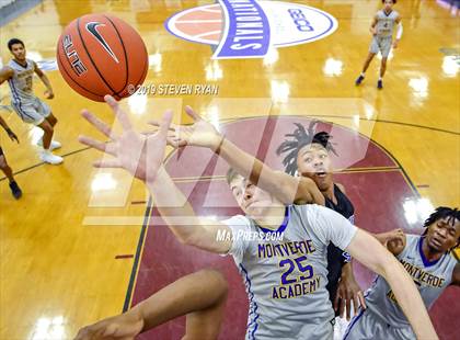 Thumbnail 1 in University vs. Montverde Academy (GEICO National Tournament Quarterfinal) photogallery.