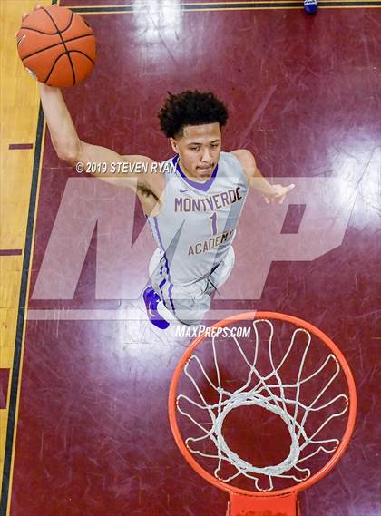 Thumbnail 3 in University vs. Montverde Academy (GEICO National Tournament Quarterfinal) photogallery.