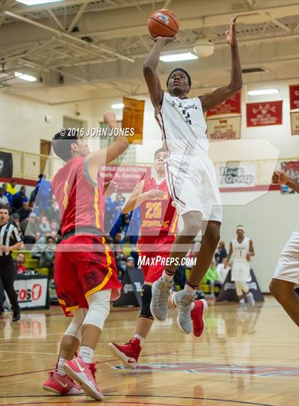 Thumbnail 2 in St. Benedict's Prep vs. Bergen Catholic (Hoop Group NJ Tip Off Classic) photogallery.