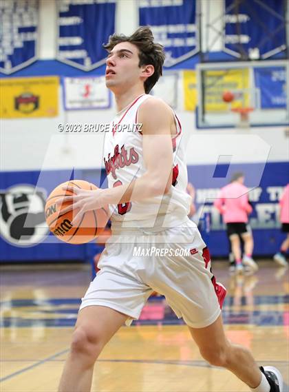 Thumbnail 2 in West Essex @ Millburn photogallery.