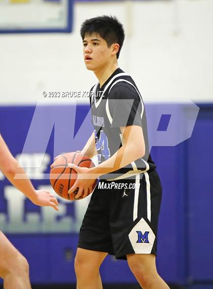 Thumbnail 2 in West Essex @ Millburn photogallery.