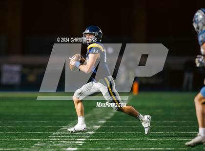 Thumbnail 1 in Marist vs. Cambridge (GHSA 4A Quarterfinal) photogallery.