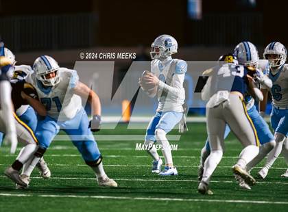 Thumbnail 2 in Marist vs. Cambridge (GHSA 4A Quarterfinal) photogallery.