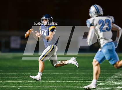 Thumbnail 2 in Marist vs. Cambridge (GHSA 4A Quarterfinal) photogallery.