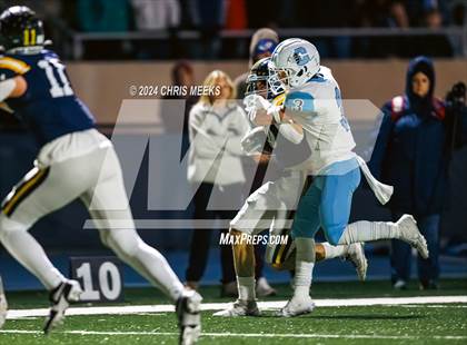 Thumbnail 2 in Marist vs. Cambridge (GHSA 4A Quarterfinal) photogallery.