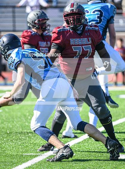 Thumbnail 3 in Lee Academy vs. Thomas Heyward Academy (SCISA 1A Championship) photogallery.