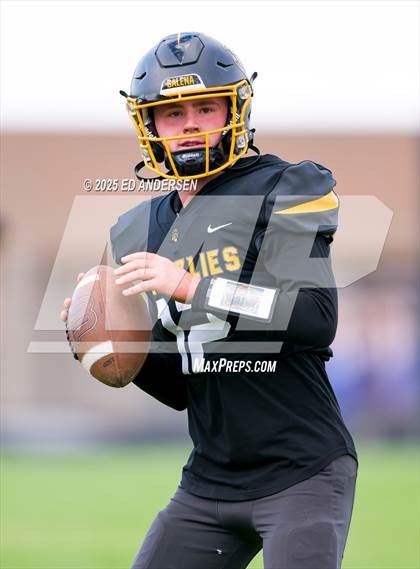 Thumbnail 2 in Hug @ Galena photogallery.