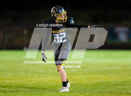 Thumbnail 2 in Hug @ Galena photogallery.