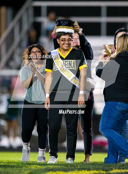 Thumbnail 1 in Hug @ Galena photogallery.