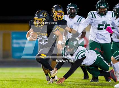 Thumbnail 1 in Hug @ Galena photogallery.