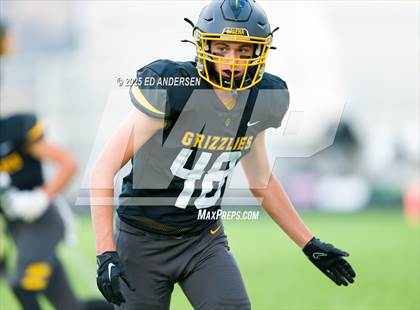 Thumbnail 3 in Hug @ Galena photogallery.