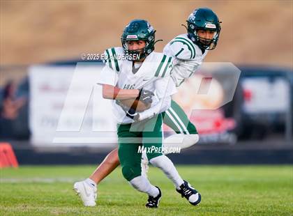 Thumbnail 1 in Hug @ Galena photogallery.