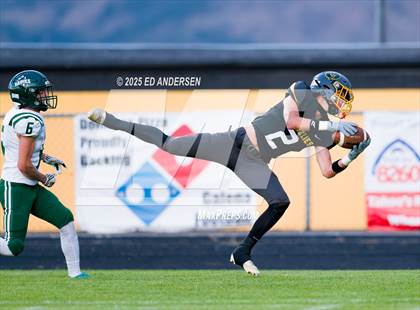 Thumbnail 3 in Hug @ Galena photogallery.