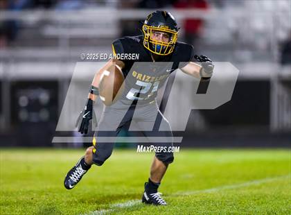 Thumbnail 1 in Hug @ Galena photogallery.