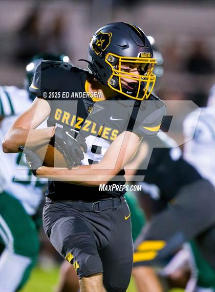 Thumbnail 3 in Hug @ Galena photogallery.